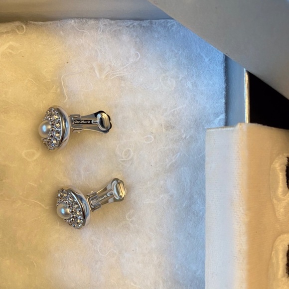 CHRISTIAN DIOR earrings - Picture 4 of 4